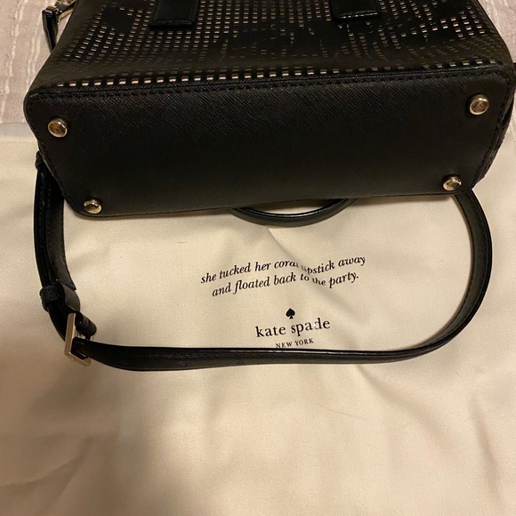Kade Spade Crossbody Bag - Picture 5 of 5